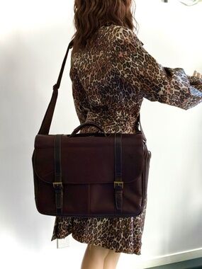 Samsonite Classic Leather Flap-Over Messenger Bag & Briefcase Dark Brown Unisex